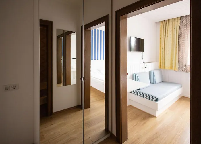 Pension Seerose 3* Pörtschach am Wörthersee